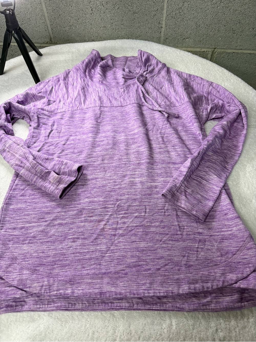 T by Talbot’s Women’s Lavender Heather Long-Sleeve Pullover Top size medium